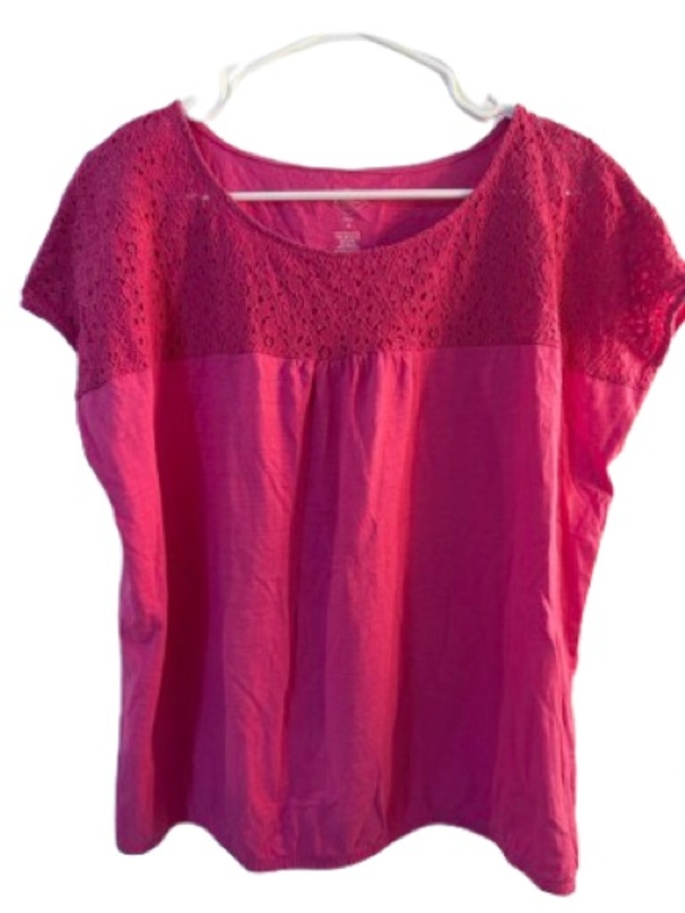 St John’s Bay Women’s Fuchsia Pink -Lace Yoke -Scoop Neck Blouse -Size 1X